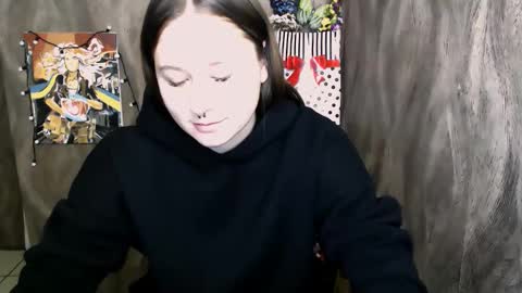 Snapshot of linda_s_ chatting on October 1, 2025, 8:42 am Linda online show from October 1, 2025, 8:42 am