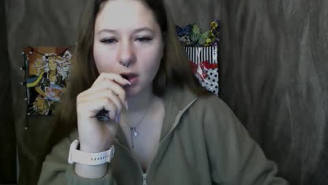 Snapshot of linda_s_ chatting on October 14, 2025, 9:21 am Linda online show from October 14, 2025, 9:21 am