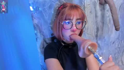 linda_sofi__ online show from October 30, 2025, 7:58 pm