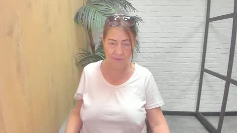Linda online show from June 5, 2026, 6:52 am