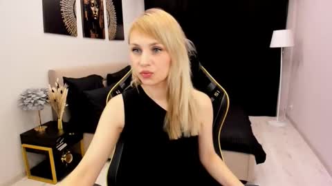 lindasandy online show from November 12, 2025, 10:37 am