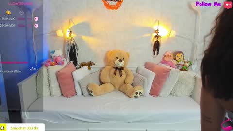 Alexandra online show from October 18, 2025, 4:26 am