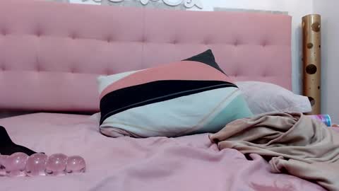  Lindsey  online show from December 12, 2024, 10:45 am