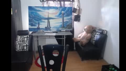 lindsey_2023 online show from January 29, 2025, 4:30 pm