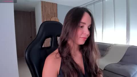 call me annie online show from September 21, 2025, 7:48 pm