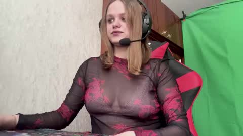 Snapshot of linettehnatow chatting on February 6, 2026, 9:01 am Eva online show from February 6, 2026, 9:01 am