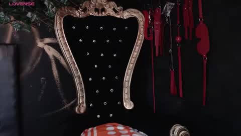 Snapshot of ling_ling24 chatting on December 19, 2024, 4:35 pm ling ling24 online show from December 19, 2024, 4:35 pm