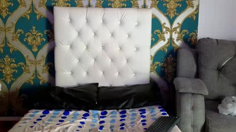 Snapshot of ling_ling24 chatting on December 31, 2024, 9:10 am ling ling24 online show from December 31, 2024, 9:10 am