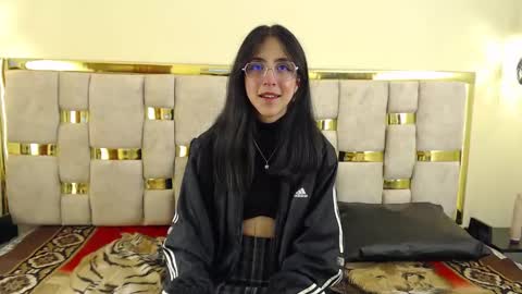 Snapshot of ling_ling24 chatting on January 31, 2025, 6:02 am ling ling24 online show from January 31, 2025, 6:02 am