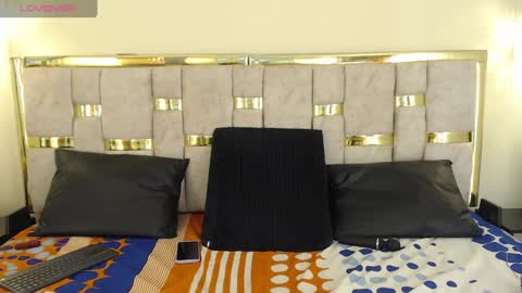 Snapshot of ling_ling24 chatting on February 28, 2025, 7:05 am ling ling24 online show from February 28, 2025, 7:05 am