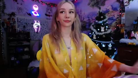 Snapshot of linlin_cuteeee chatting on January 12, 2025, 11:04 pm Lin online show from January 12, 2025, 11:04 pm