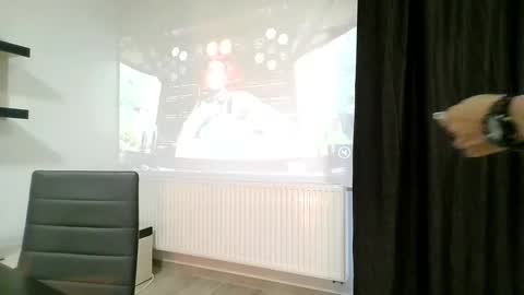 Leo online show from February 25, 2025, 3:27 pm