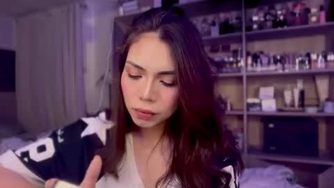 Snapshot of lioraeofophirxx chatting on December 1, 2025, 7:08 pm Liora of Ophir online show from December 1, 2025, 7:08 pm