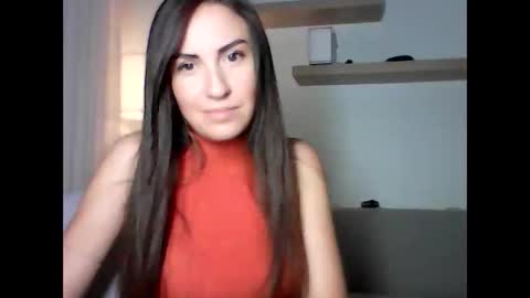 lioranwe online show from June 7, 2026, 9:29 pm