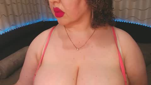 LIpsAddiction online show from February 2, 2025, 9:23 pm