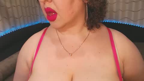 LIpsAddiction online show from February 19, 2025, 2:01 pm