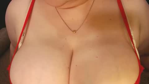 LIpsAddiction online show from October 21, 2025, 1:56 pm