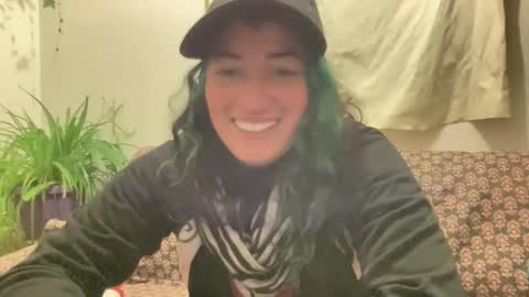 lirioooo8888 online show from April 3, 2026, 12:19 am