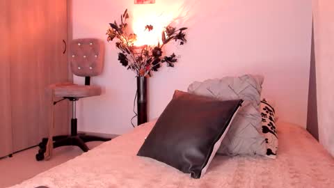 liry online show from November 13, 2025, 3:49 am