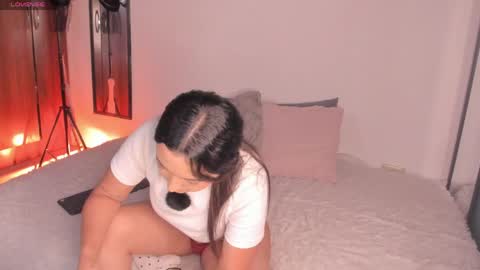 Snapshot of liry_kim chatting on May 29, 2026, 8:29 pm liry online show from May 29, 2026, 8:29 pm