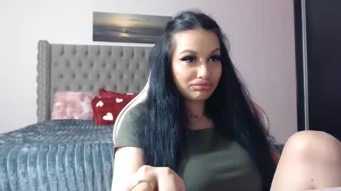 Lisa online show from February 5, 2026, 8:35 pm