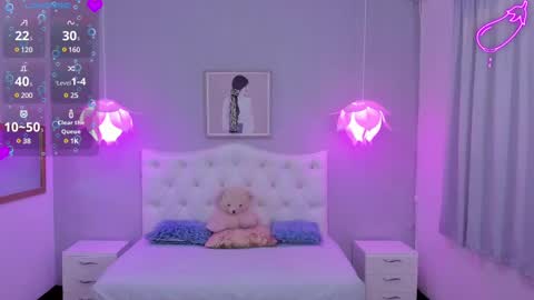 Lisa online show from February 11, 2025, 6:44 pm