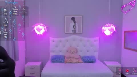 Lisa online show from March 12, 2025, 6:33 pm