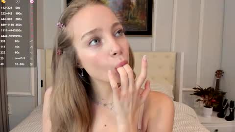 Snapshot of lisa_babymetal chatting on February 26, 2026, 6:34 am Lisa online show from February 26, 2026, 6:34 am