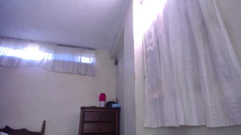 lisa_branch online show from December 1, 2024, 7:47 pm