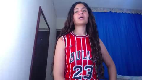 lisa_branch online show from January 11, 2025, 11:35 pm