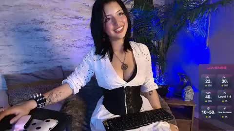 lisa dolly nyx online show from April 21, 2026, 8:34 pm