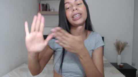 Lisa Santos online show from February 6, 2025, 2:48 pm