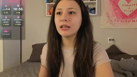 Lisa online show from April 14, 2026, 7:36 am