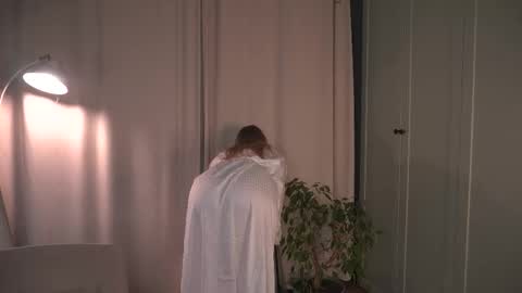 Elisabeth or Lisa online show from February 2, 2026, 8:29 pm