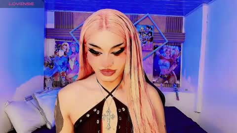 lisa_sparkleee online show from April 14, 2026, 4:07 am