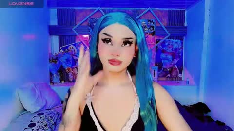 lisa_sparkleee online show from April 27, 2026, 5:38 am