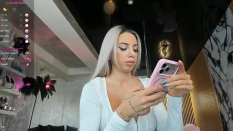 onlyfans-lisaakira instagram-lisaakira9  twitter-lisaakira4 online show from March 3, 2026, 7:36 am