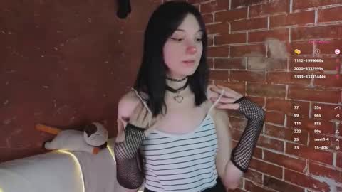 Snapshot of lisabunnyyy chatting on February 8, 2026, 9:29 pm Lisa online show from February 8, 2026, 9:29 pm