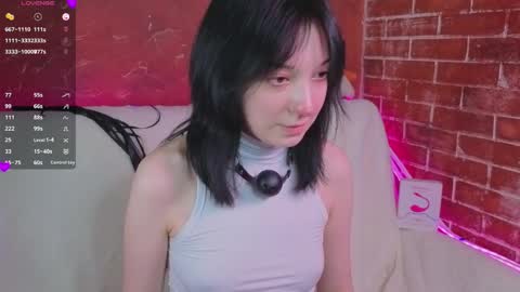 Snapshot of lisabunnyyy chatting on February 26, 2026, 11:15 pm Lisa online show from February 26, 2026, 11:15 pm