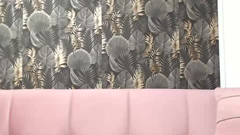 Lisa Grand online show from March 4, 2025, 4:09 pm