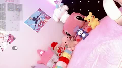 lisahadidd online show from September 14, 2025, 5:17 am