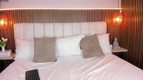 Snapshot of lisalain chatting on March 2, 2026, 12:12 pm lisa online show from March 2, 2026, 12:12 pm