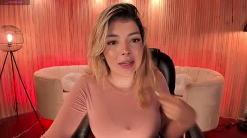 LISA MONROE online show from February 5, 2025, 12:17 pm