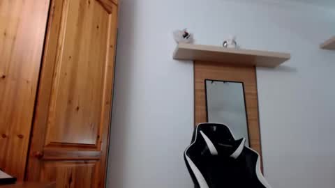 Lisaskybaby online show from February 19, 2025, 11:06 am