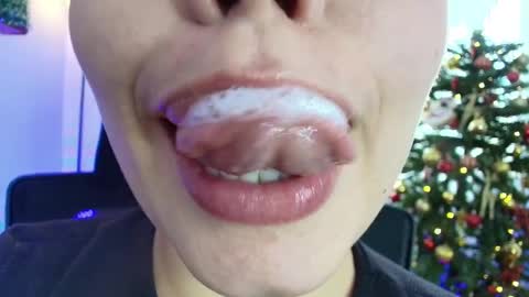 Lisbet online show from December 19, 2024, 6:45 pm