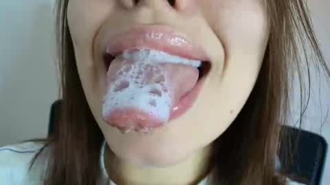 Lisbet online show from September 30, 2025, 10:15 pm