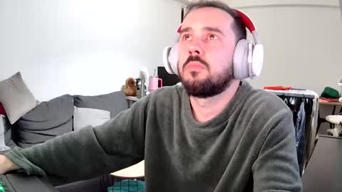 lisbonporn online show from March 1, 2025, 10:31 pm