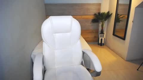 Liseth Fox online show from January 10, 2025, 2:25 am