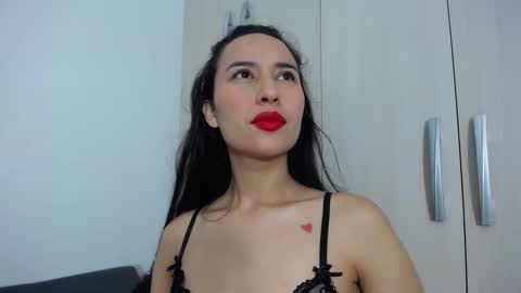 Lisa online show from September 10, 2025, 12:32 am