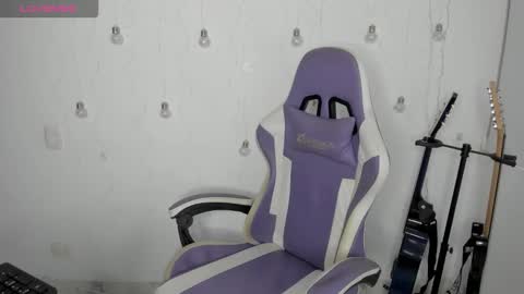 Lissa Kim  online show from February 13, 2026, 11:28 am